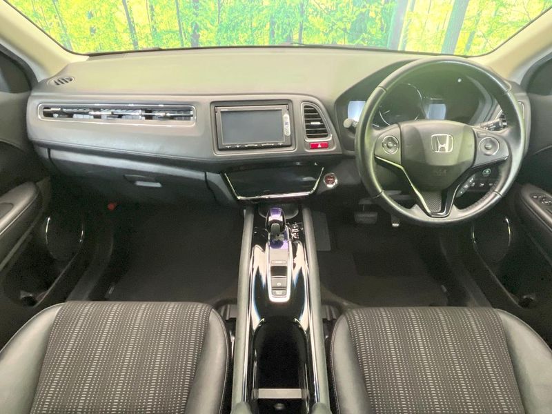 2014 Honda Vezel DAA-RU3 (UW-6a9cdb66cab2d)[22]