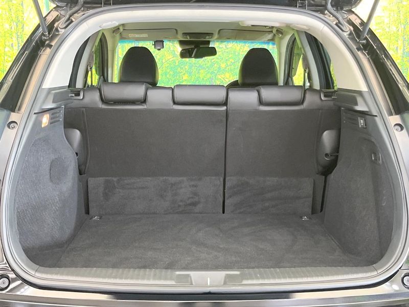 2014 Honda Vezel DAA-RU3 (UW-6a9cdb66cab2d)[13]