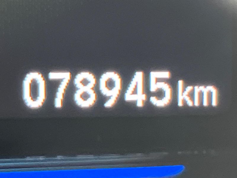 2015 Honda Vezel DAA-RU3 (UW-6a9cdb6773ad2)[2]
