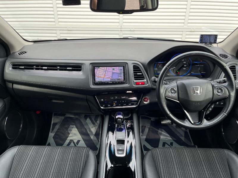 2015 Honda Vezel DAA-RU3 (UW-6a9cdb6773ad2)[27]
