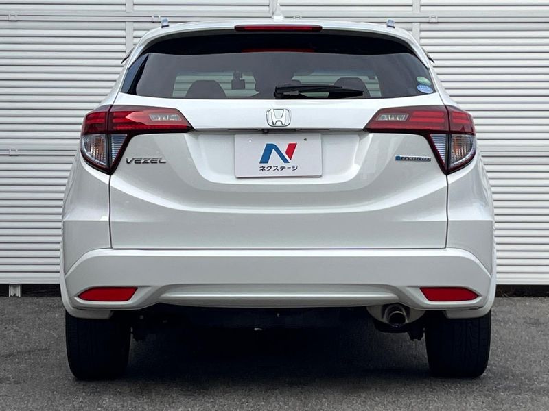 2015 Honda Vezel DAA-RU3 (UW-6a9cdb6773ad2)[13]