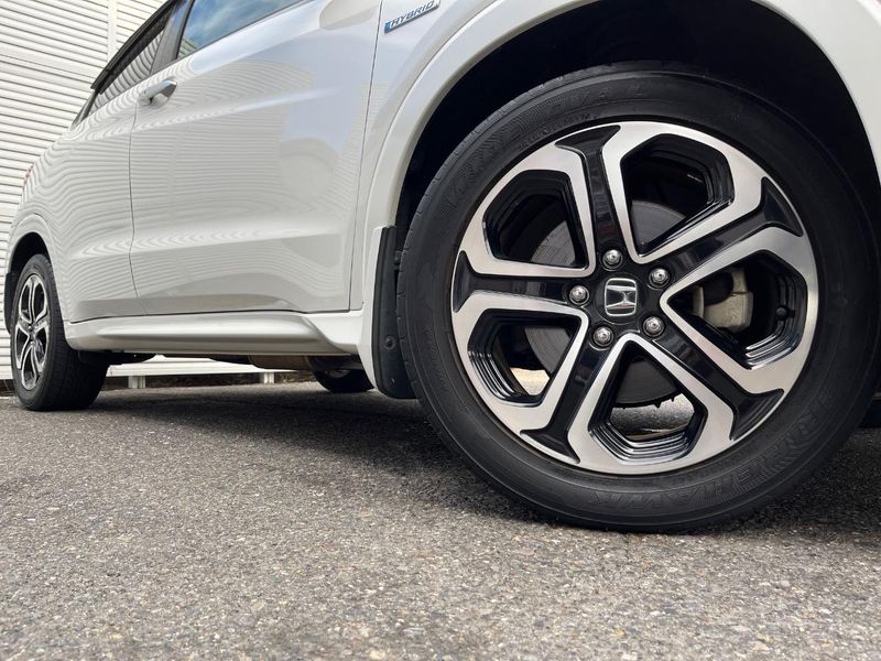 2015 Honda Vezel DAA-RU3 (UW-6a9cdb6773ad2)[8]