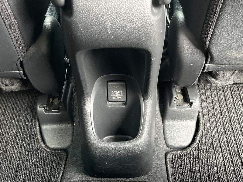 2015 Honda Vezel DAA-RU3 (UW-6a9cdb6773ad2)[26]