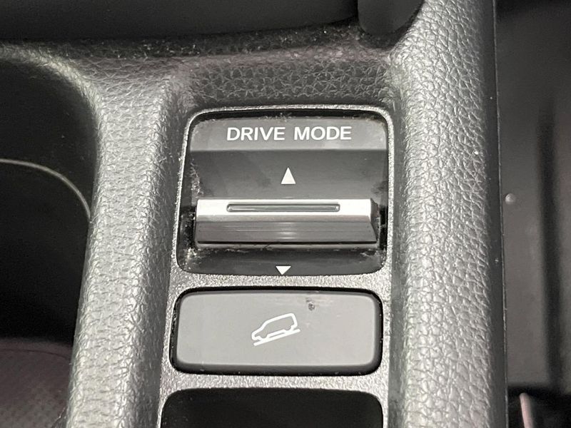 2021 Honda Vezel 6AA-RV5 (UW-6a9cdb710d376)[29]