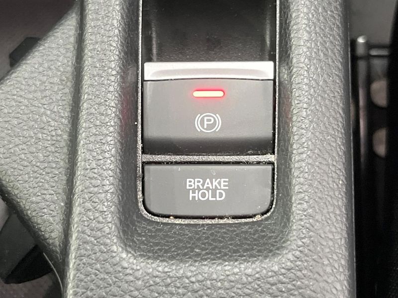 2021 Honda Vezel 6AA-RV5 (UW-6a9cdb710d376)[28]