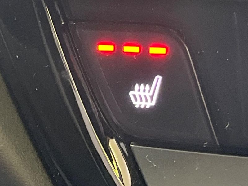 2022 Honda Vezel 6AA-RV5 (UW-6a9cdb730e85c)[15]