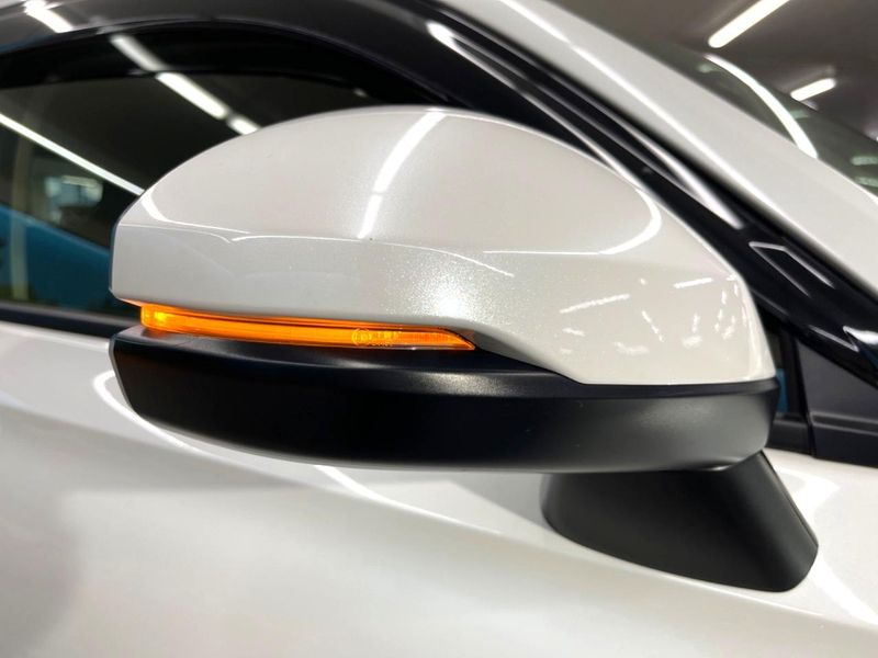 2025 Honda Vezel 6AA-RV5 (UW-6a9cdb7a53370)[21]