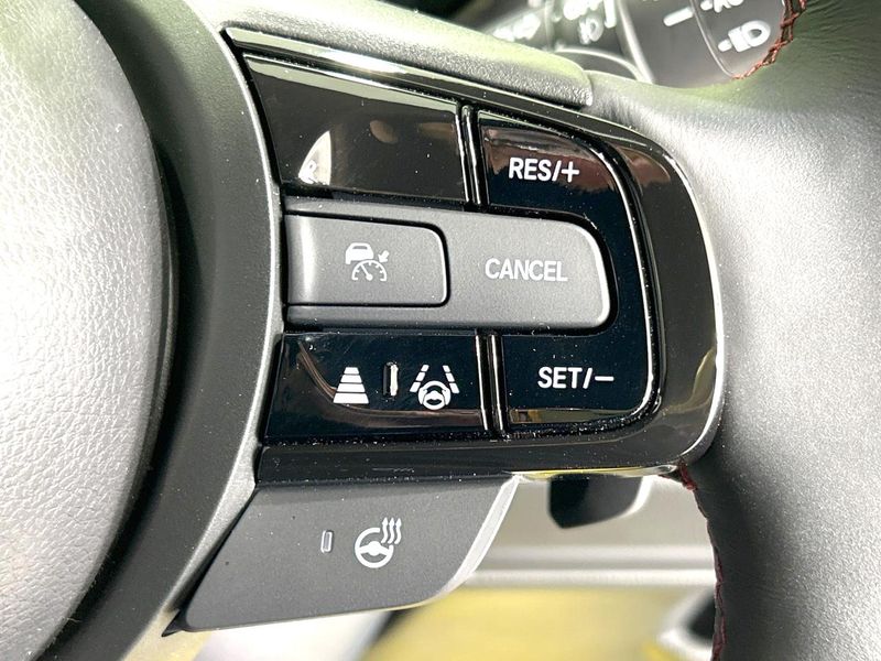 2025 Honda Vezel 6AA-RV5 (UW-6a9cdb7adf573)[27]