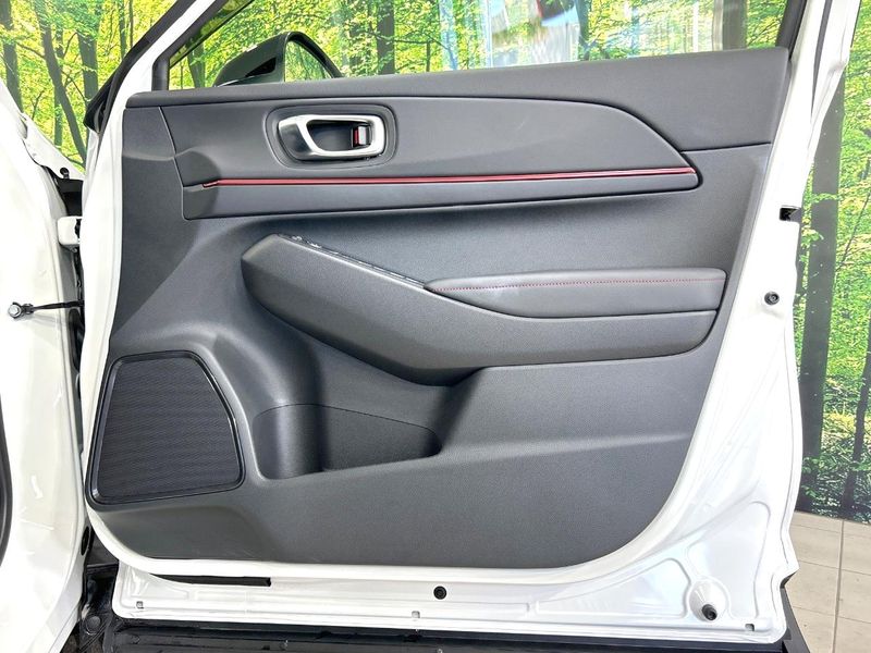 2025 Honda Vezel 6AA-RV5 (UW-6a9cdb7adf573)[19]