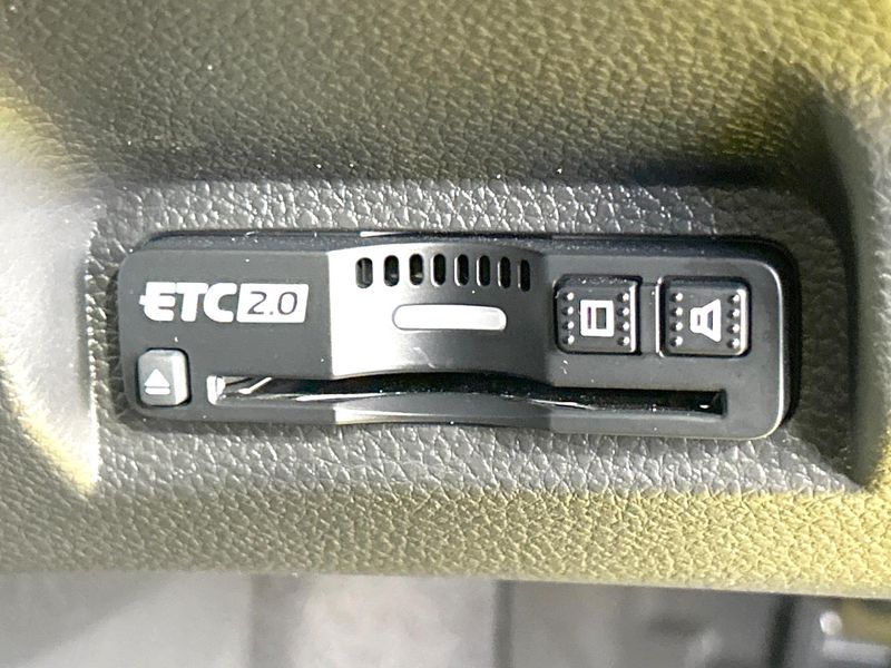 2025 Honda Vezel 6AA-RV5 (UW-6a9cdb7adf573)[25]