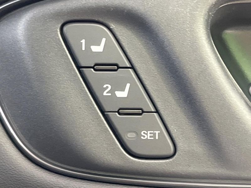 2023 Honda ZR-V 6AA-RZ4 (UW-6a9cdb7d98450)[18]