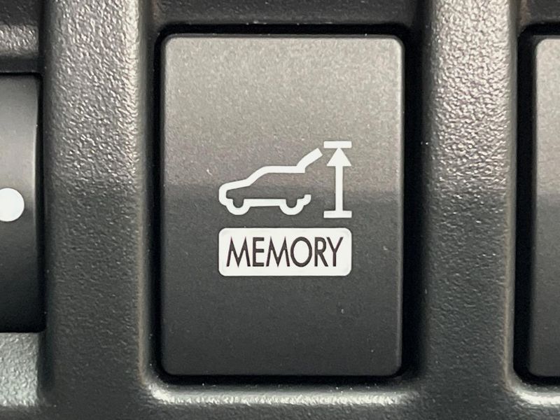 2019 Subaru Forester 5AA-SKE (UW-6a9cdb956956a)[26]