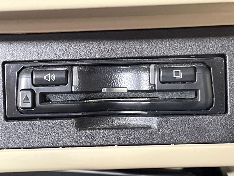 2022 Toyota Land Cruiser Prado 3BA-TRJ150W (UW-6a9cdba92da44)[23]