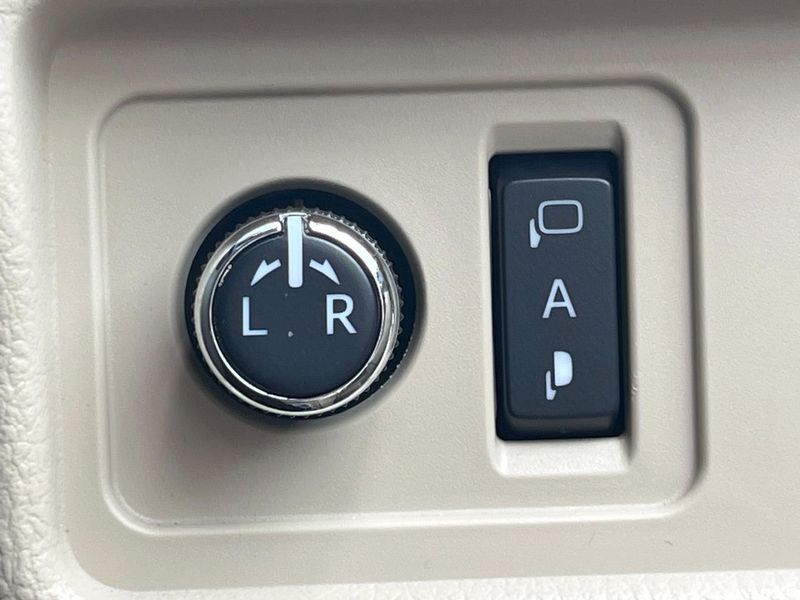 2023 Toyota Land Cruiser Prado 3BA-TRJ150W (UW-6a9cdbabdd3fb)[13]