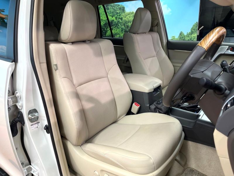 2023 Toyota Land Cruiser Prado 3BA-TRJ150W (UW-6a9cdbaf21ecc)[8]