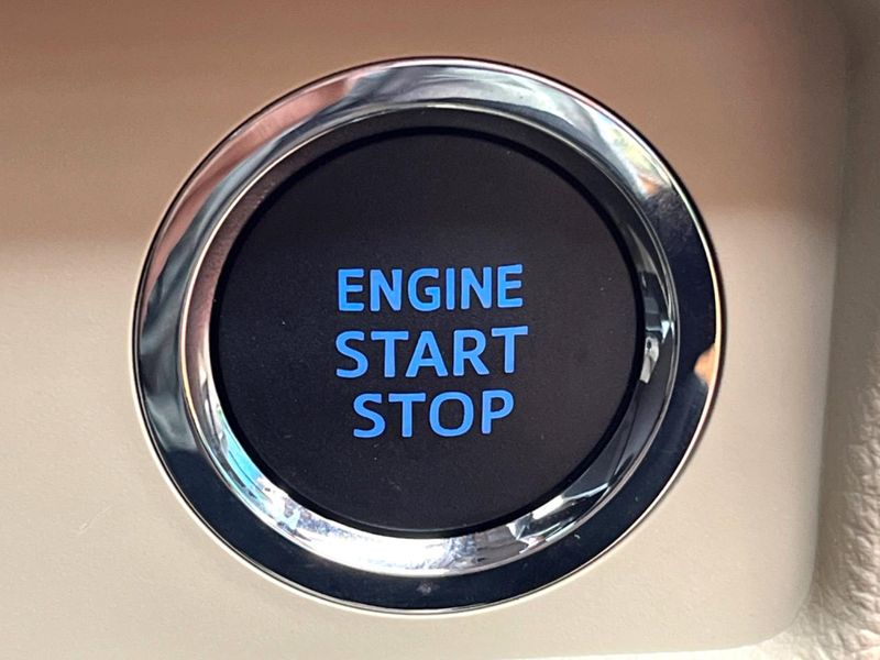 2023 Toyota Land Cruiser Prado 3BA-TRJ150W (UW-6a9cdbaf21ecc)[28]