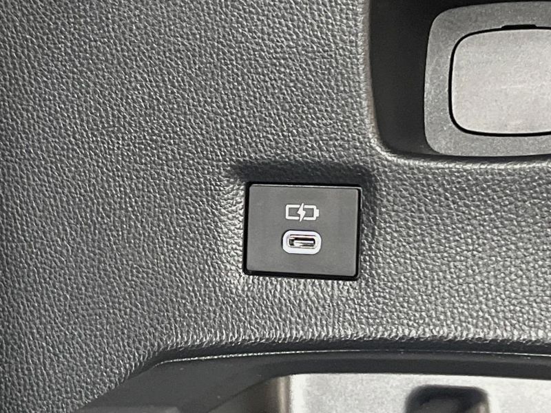 2025 Toyota Land Cruiser 250 3BA-TRJ250W (UW-6a9cdbb439560)[17]
