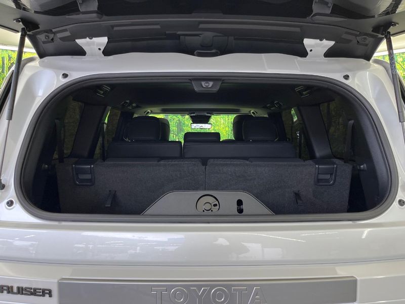 2025 Toyota Land Cruiser 250 3BA-TRJ250W (UW-6a9cdbb6da397)[29]