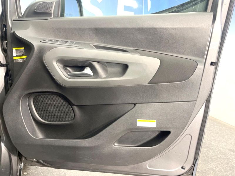 2023 Citroen Berlingo 3DA-K9CYH01 (UW-6a9cdbcb3ed10)[17]