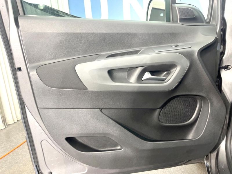 2023 Citroen Berlingo 3DA-K9CYH01 (UW-6a9cdbcb3ed10)[9]
