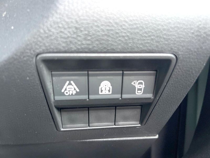 2020 Citroen Berlingo 3DA-K9CYH01 (UW-6a9cdbcbd7344)[28]
