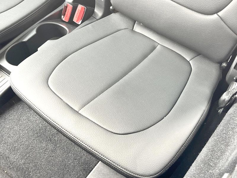 2017 BMW 2 Series LDA-2E20 (UW-6a9cdbd49c050)[18]