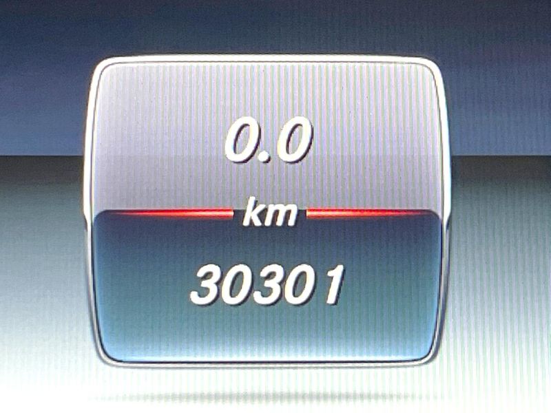 2017 Mercedes Benz C Class DBA-205043 (UW-6a9cdbde97a6d)[2]