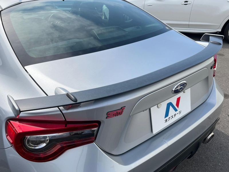 2018 Subaru BRZ DBA-ZC6 (UW-6a9cdbf64279b)[23]