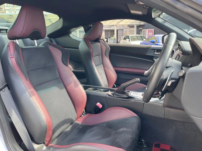2018 Subaru BRZ DBA-ZC6 (UW-6a9cdbf64279b)[28]