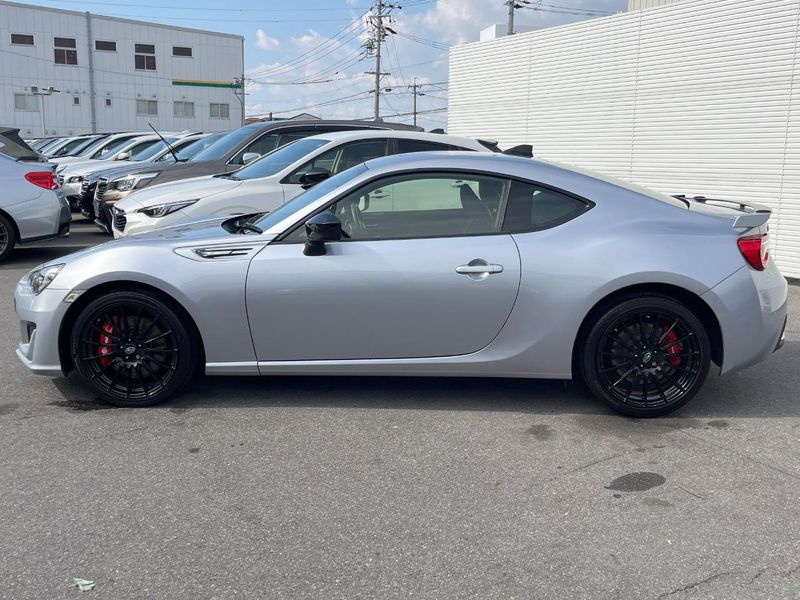 2018 Subaru BRZ DBA-ZC6 (UW-6a9cdbf64279b)[25]