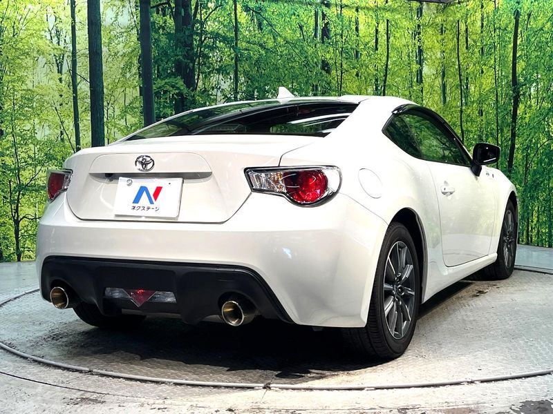 2016 Toyota 86 DBA-ZN6 (UW-6a9cdbfba961b)[18]