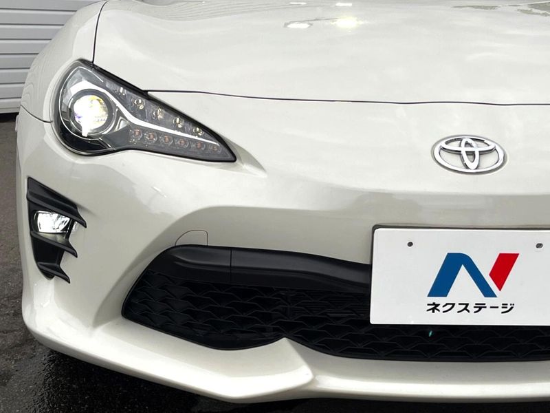 2017 Toyota 86 DBA-ZN6 (UW-6a9cdbfbda348)[15]