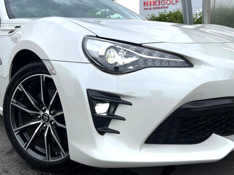 2017 Toyota 86 DBA-ZN6 (UW-6a9cdbfbda348)[7]