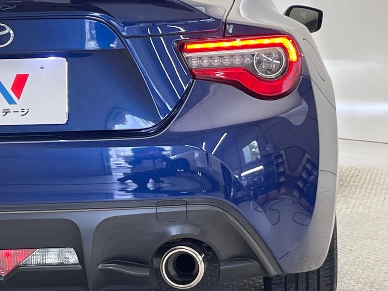 2017 Toyota 86 DBA-ZN6 (UW-6a9cdbfc369a3)[26]