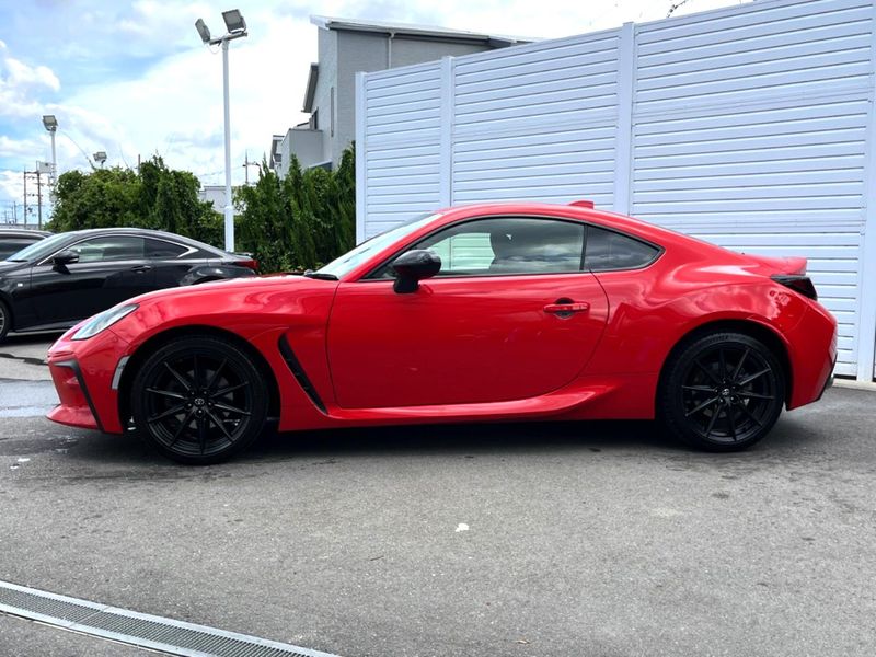 2023 Toyota GR86 3BA-ZN8 (UW-6a9cdbfee4c2d)[17]