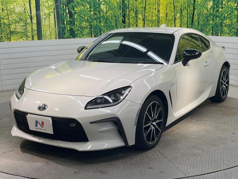 2023 Toyota GR86 3BA-ZN8 (UW-6a9cdbff02d44)[23]