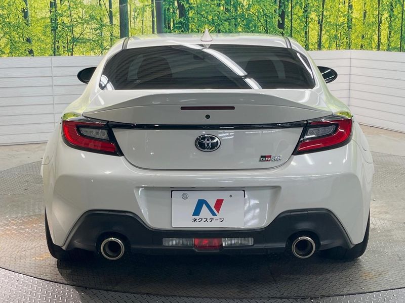 2023 Toyota GR86 3BA-ZN8 (UW-6a9cdbff02d44)[4]