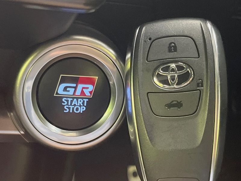 2023 Toyota GR86 3BA-ZN8 (UW-6a9cdbff02d44)[15]