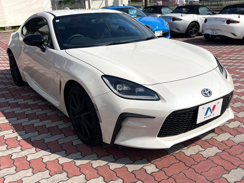 2024 Toyota GR86 3BA-ZN8 (UW-6a9cdbff35c24)[5]