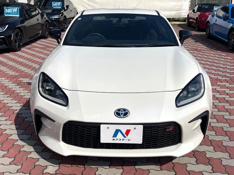2024 Toyota GR86 3BA-ZN8 (UW-6a9cdbff35c24)[4]