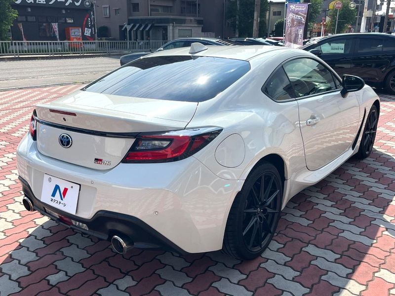2024 Toyota GR86 3BA-ZN8 (UW-6a9cdbff35c24)[7]