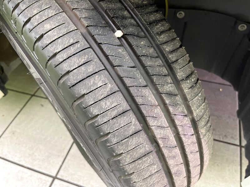 2018 Toyota Esquire DBA-ZRR85G (UW-6a9cdc11305b6)[6]