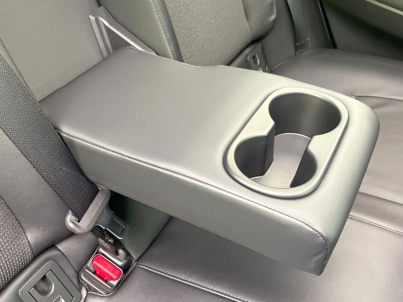 2025 Toyota Corolla Cross 6AA-ZVG13 (UW-6a9cdc21ec8db)[26]