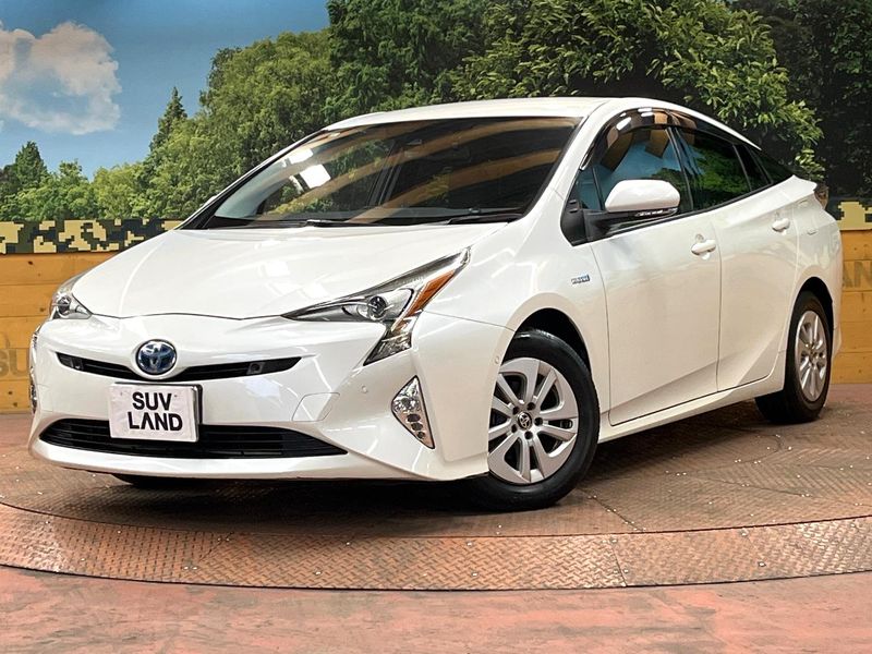 2017 Toyota Prius DAA-ZVW50 (UW-6a9cdc2fe352e)[0]