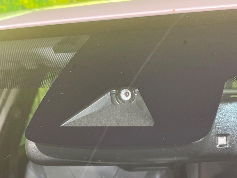 2017 Toyota Prius DAA-ZVW51 (UW-6a9cdc39b4410)[21]