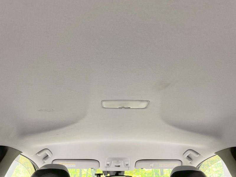 2016 Toyota Prius DAA-ZVW55 (UW-6a9cdc3d26f3c)[8]