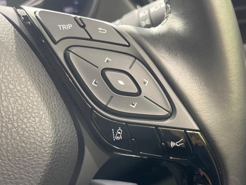 2018 Toyota C-HR DAA-ZYX10 (UW-6a9cdc5f91131)[24]