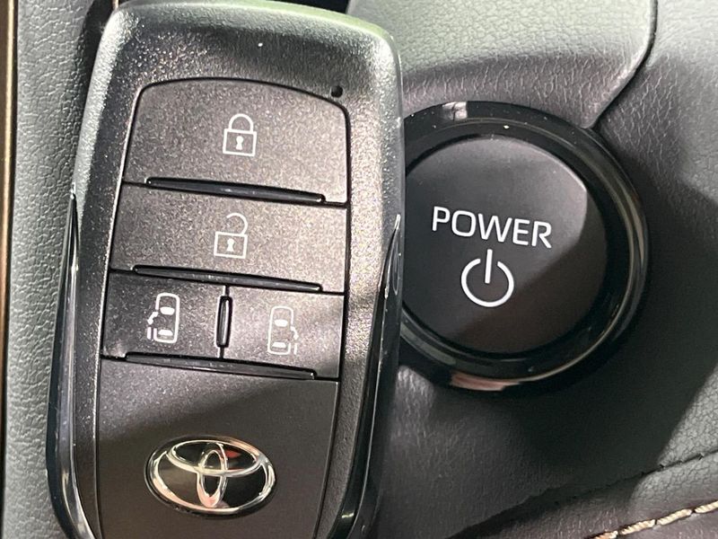 2026 Toyota Alphard Hybrid 6AA-AAHH40W (UW-6a9e29856943f)[4]