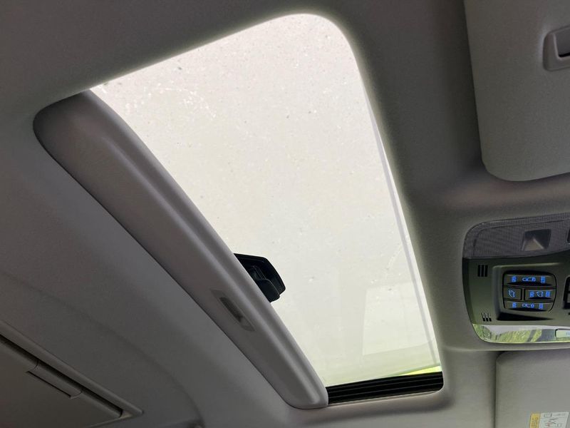 2019 Toyota Vellfire DBA-AGH30W (UW-6a9e299b211c9)[16]