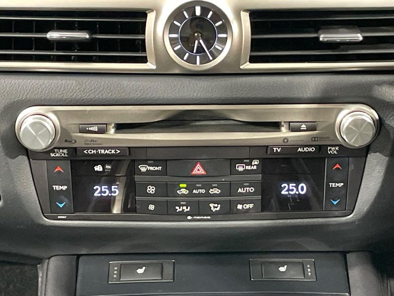 2015 Lexus GS DAA-AWL10 (UW-6a9e29c4e0fa6)[22]